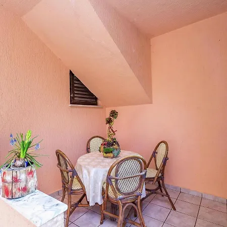 Studio In Li Njan With Shared Pool 아파트